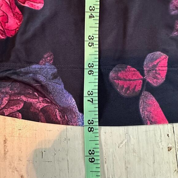Cacique Dark Florals Soft Sleep Loungewear Robe Size Plus Size 26 - Picture 7 of 7